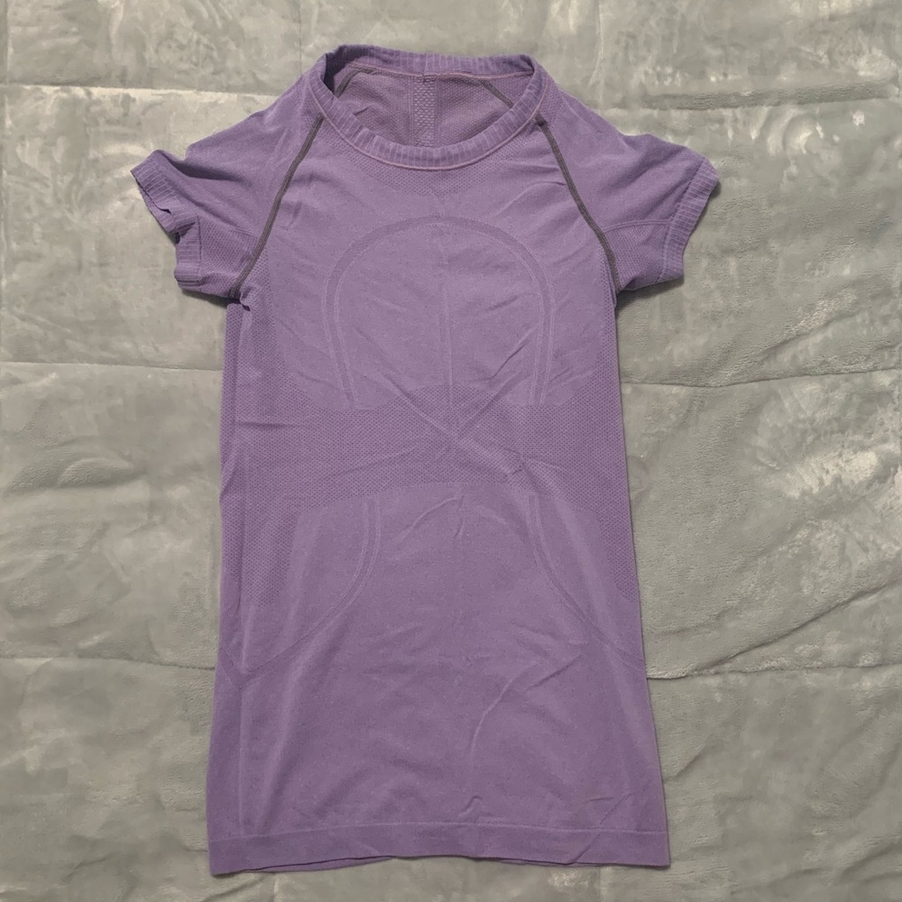 Lululemon swiftly tech top